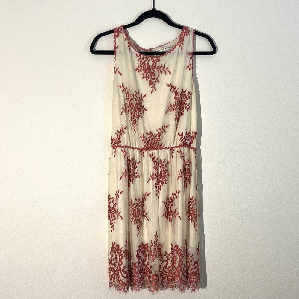 Max Studio Cream and rose dress